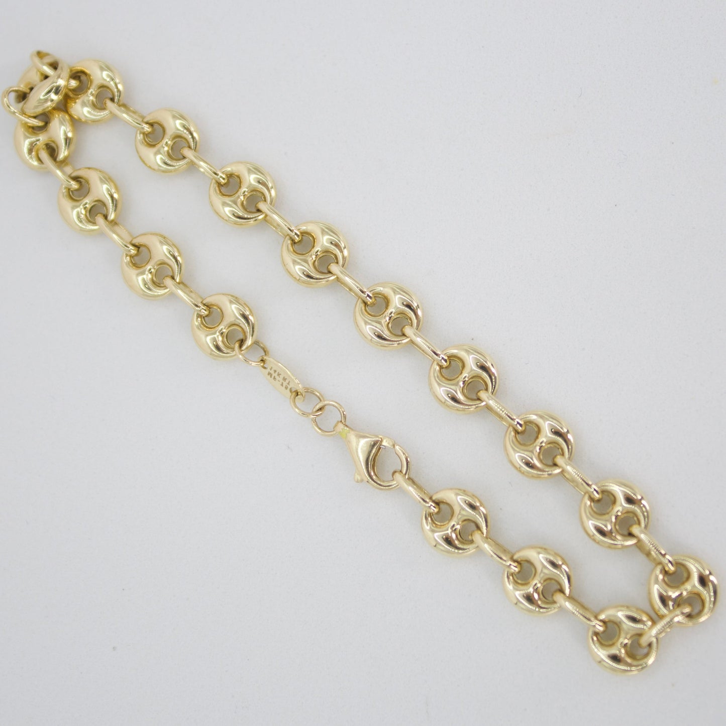 Pulsera en oro amarillo 14k.