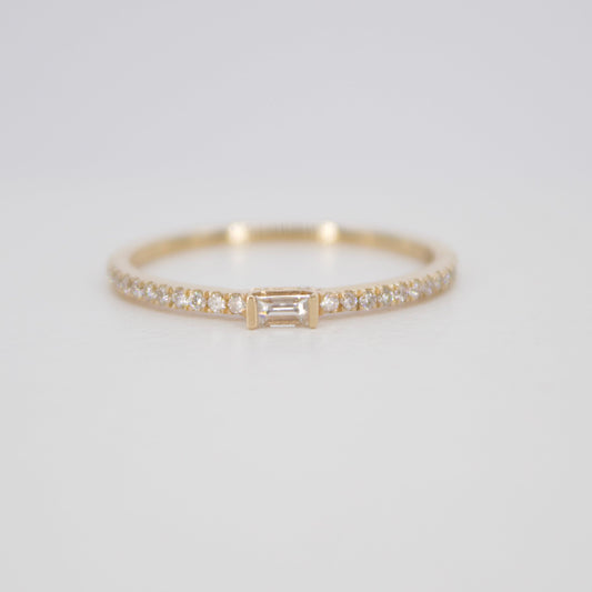 Churumbela en oro rosa 14k con diamantes.