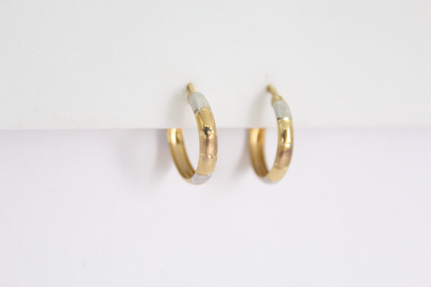 Arracadas en oro combinado 14k.